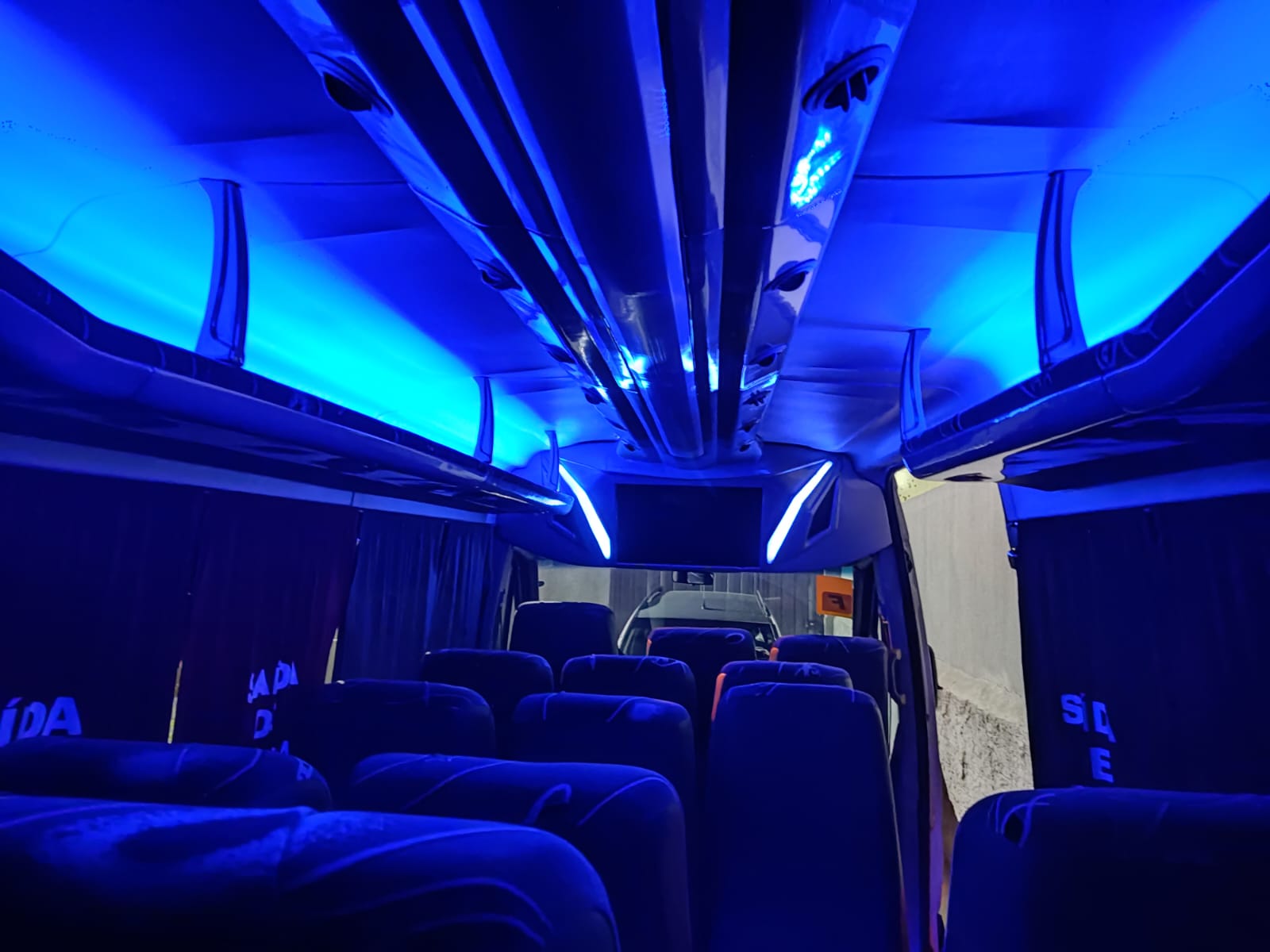Rs Locadora - Transporte Universitário e Executivo em Campinas